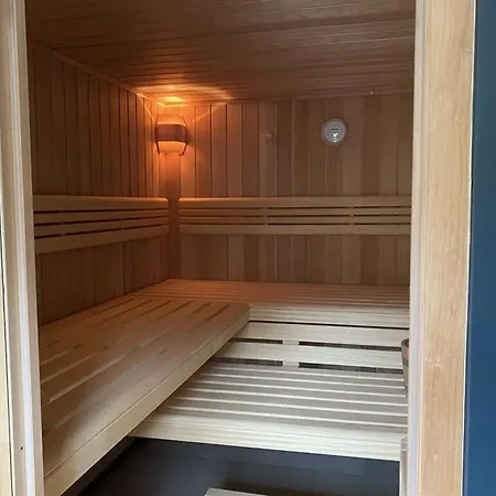 Weberwinkel Modern Retreat 4* مونشاو