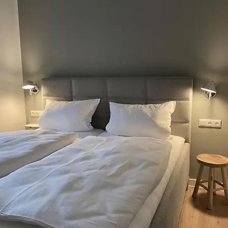 Weberwinkel Modern Retreat مونشاو
