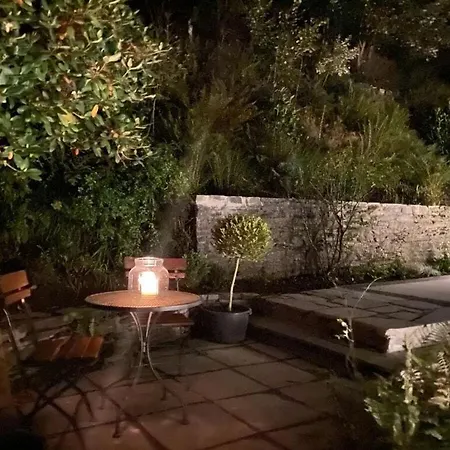 Weberwinkel Modern Retreat 4* مونشاو